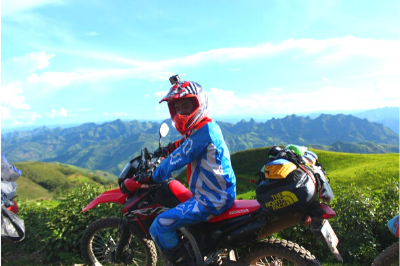 Ultimate travel guide for traveling from Halong Bay to Da Nang by motorcycle 2024