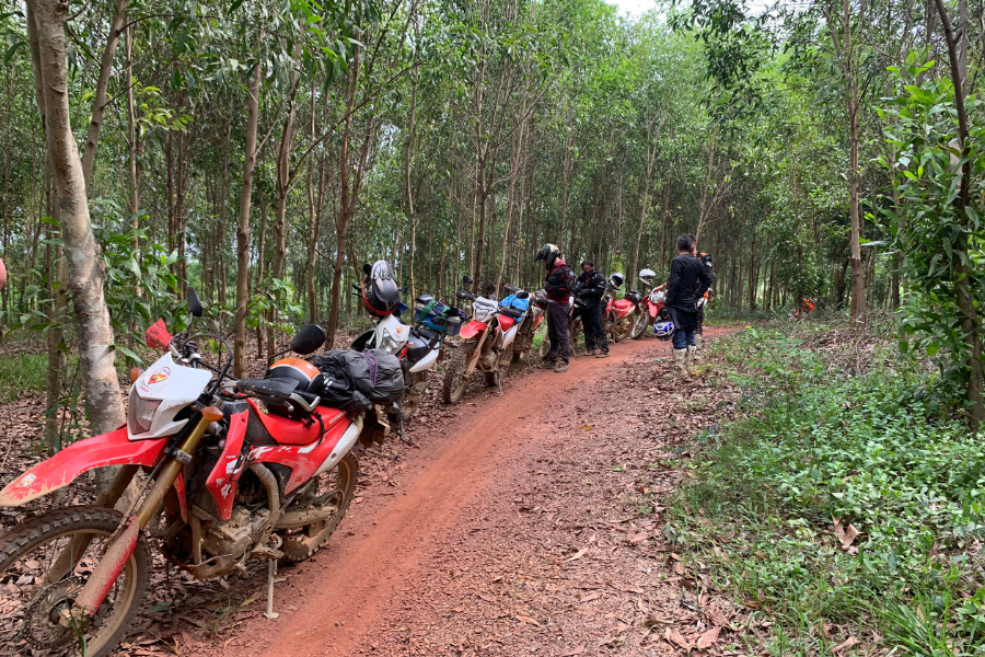 south vietnam enduro motorbike tour Phan Thiet