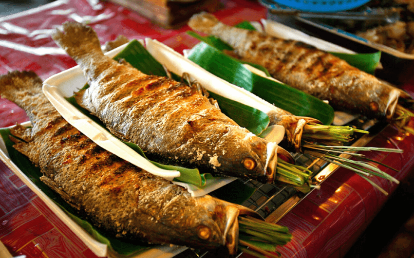 Pa Pinh Top (Grilled Stream Fish)