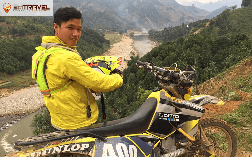 Discover Vietnam on Suzuki DRZ400S 