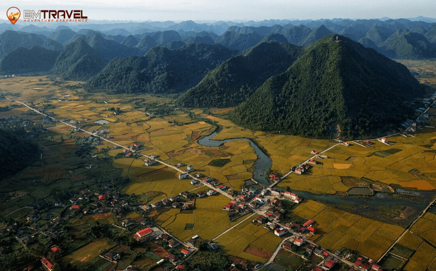 Bac Sum Slope - the impressive site on Ha Giang to Cao Bang route