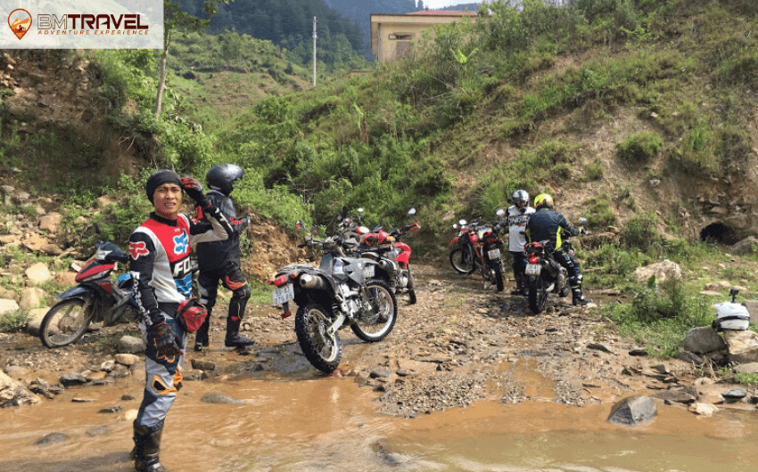 Vietnam Laos Border Crossing Motorbike Tour In 12 Days