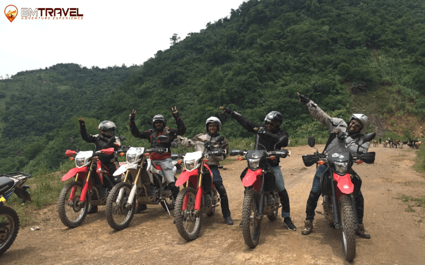 Vietnam Laos Border Crossing Motorbike Tour From Hanoi to Vientiane – 15 days