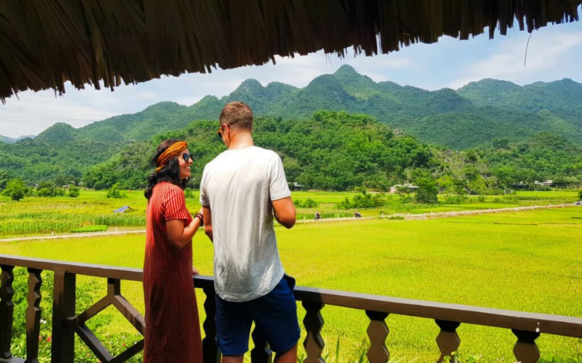 How to go to Mai Chau by motorbike