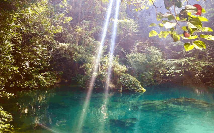 The off-road exploring tour to the famous relic site – Pac Po Cave 2