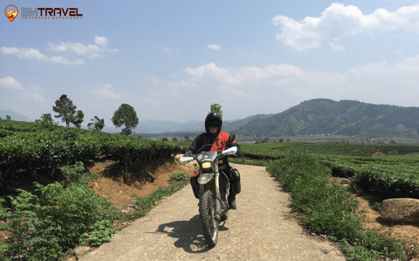 Enjoy the local life in Sapa motorbike tours