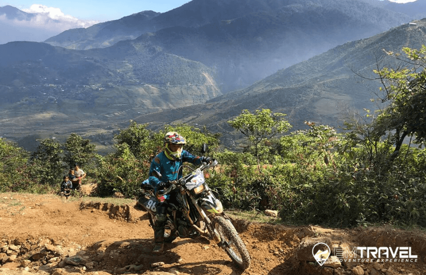  Northeast Vietnam Motorbike Tour from Hanoi to Ba Be Lake - 4 days