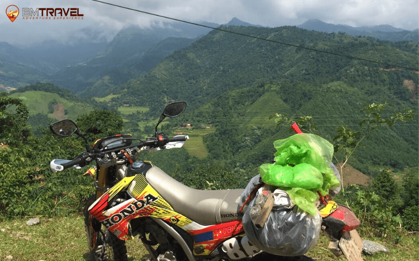 Vietnam Motorcycle Trip from Hanoi to Mai Chau - 3 days 