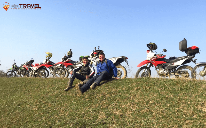 What to discover in the Vietnam motorcycle tours near Hanoi