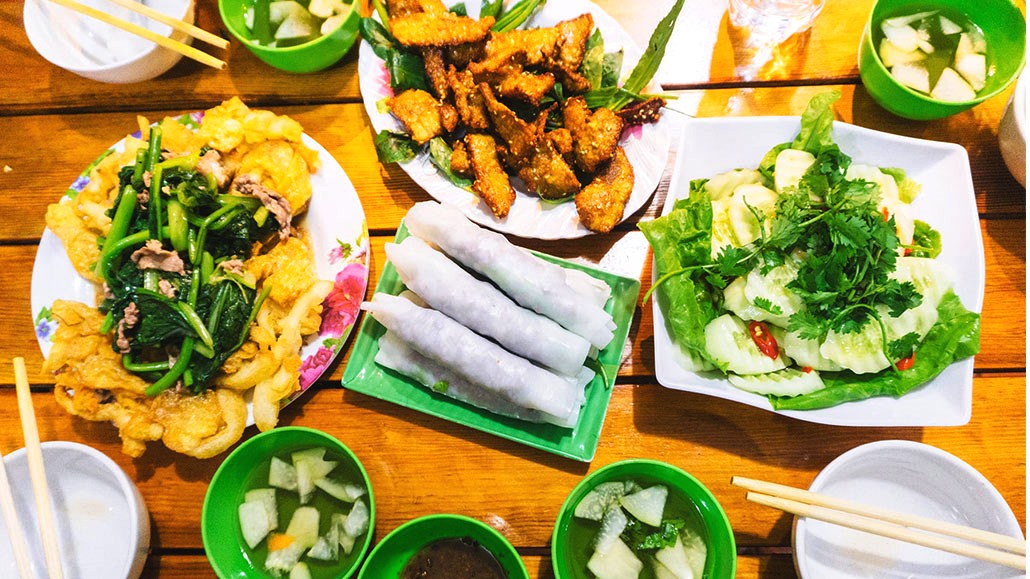 Criteria for choosing quality restaurants in Hanoi