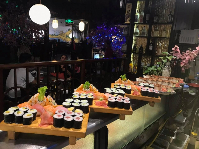 oishi sushi bar restaurant