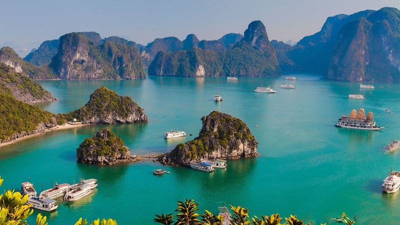 overview of ha long bay weather