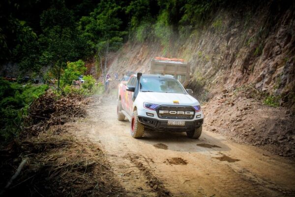 Self-drive Vietnam 4×4 Tour From North to South 11 Days