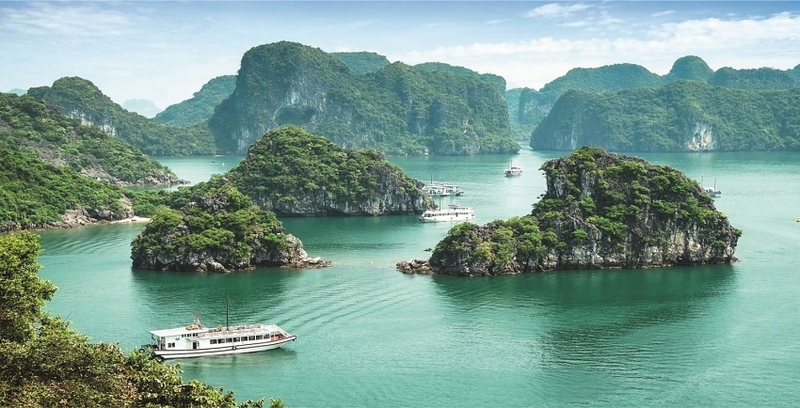 Things to do in HaLong Bay: A journey to discover natural treasures