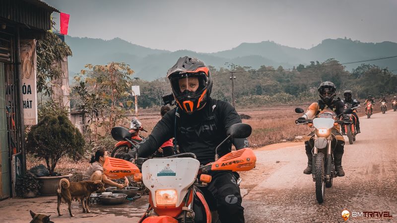 vietnam-motorbike-tours-price 2