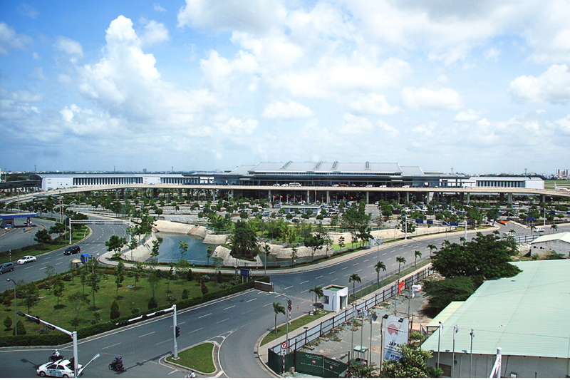 tan son nhat international airport sgn