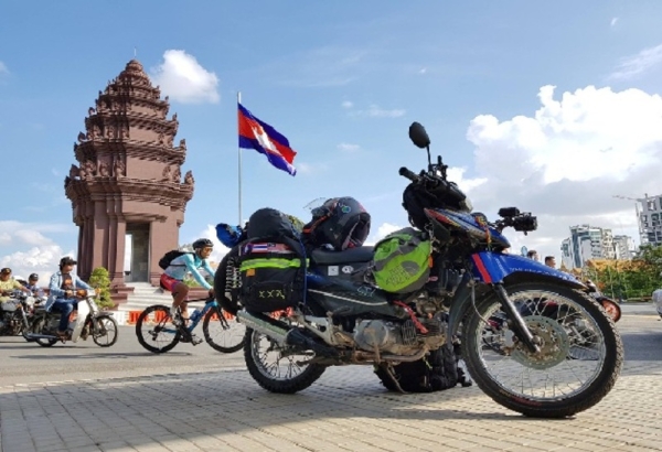 Motorcycle tour to explore Cambodia 7 days