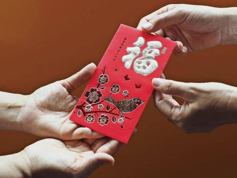 meaning behind red envelopes