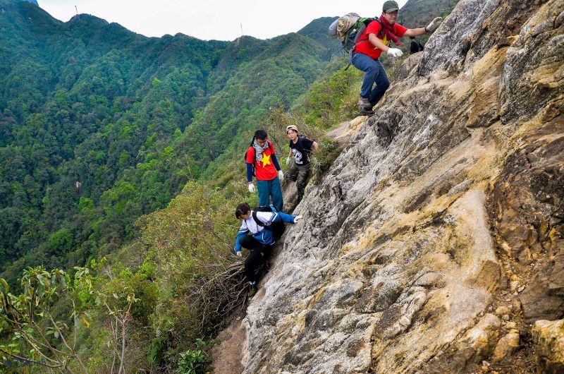 conquering-fansipan-peak-7